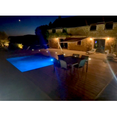 Terrasse coulissante pour piscine [vidéo]